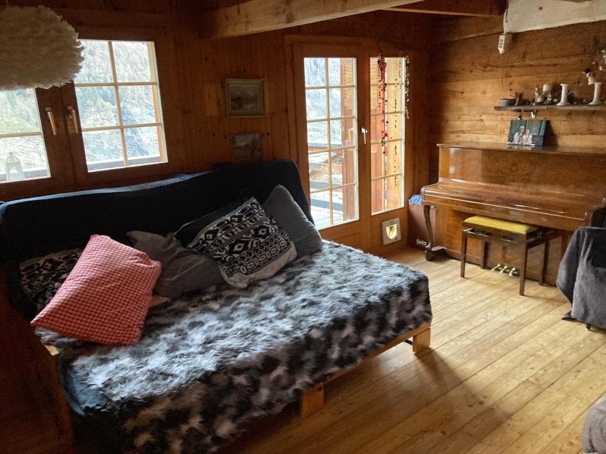 Chalet La Paz With Hotpot And Sauna Villa Torbel Exterior photo